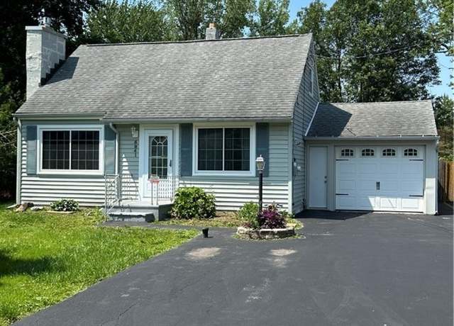 Property at 5841 Reis Dr, Cicero, NY 13039, 3 beds, 1.5 baths