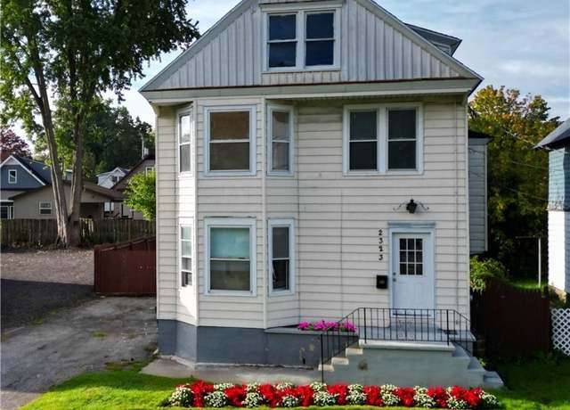 Property at 2323 W Whitesboro St, Whitestown, NY 13502, 3 beds, 1.5 baths