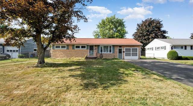 Photo of 209 Lawdon St, Clay, NY 13212