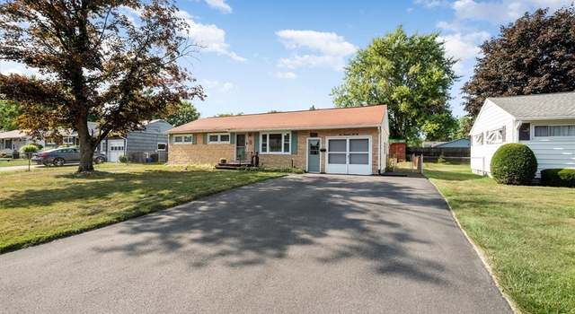 Photo of 209 Lawdon St, Clay, NY 13212
