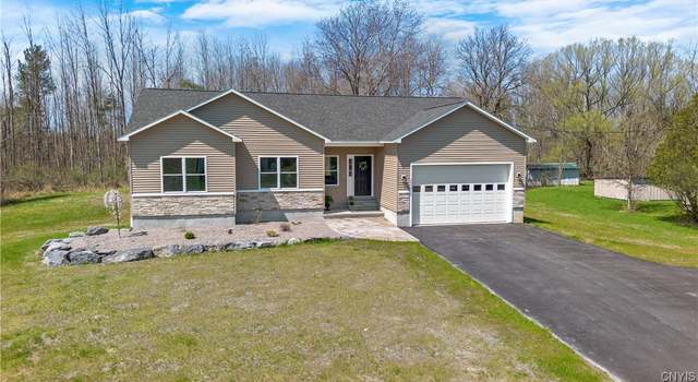 Photo of 7717 Roberts St, Canastota, NY 13032