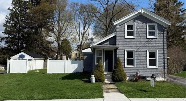 Photo of 75 Bradford St, Auburn, NY 13021