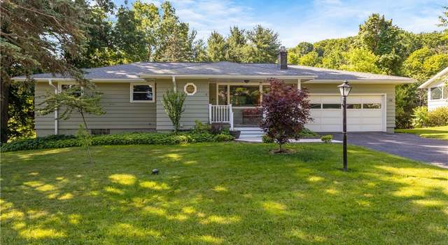 Photo of 4874 Glenfield Dr, Syracuse, NY 13215