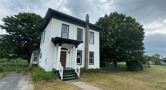 Photo of 2 Main St, Antwerp, NY 13608