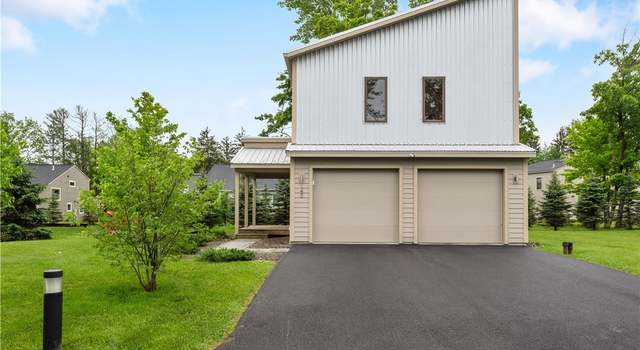Photo of 140 Xavier Cir, Syracuse, NY 13210