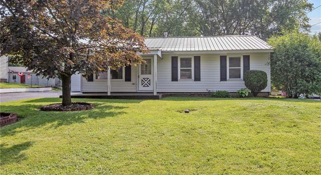 Photo of 212 Snowdale Dr, Syracuse, NY 13209