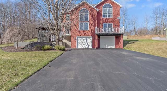 Photo of 30 Emmons Cir, Camden, NY 13316