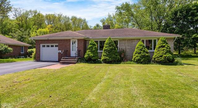Photo of 151 Century Dr, Geddes, NY 13209