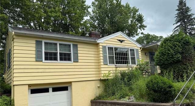 Photo of 60 Burton St, Cazenovia, NY 13035