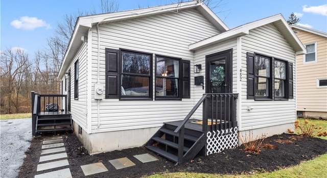 Photo of 452 East Ave, Manlius, NY 13116