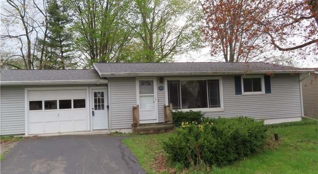 Photo of 114 Cranberry Dr, Salina, NY 13088