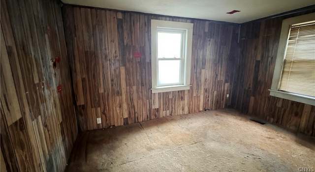Photo of 647 W Broad St, Horseheads, NY 14845