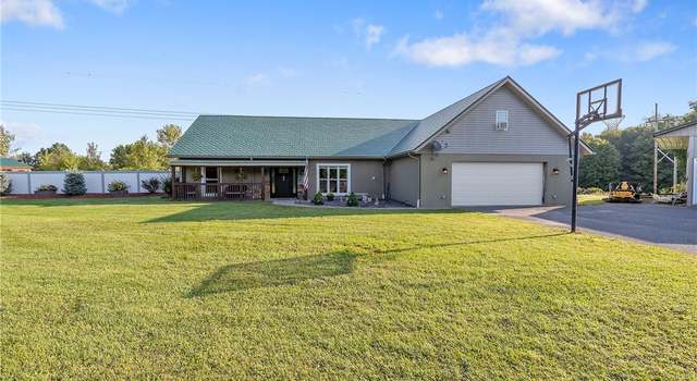 Photo of 484 Chesbro Rd, Pennellville, NY 13132