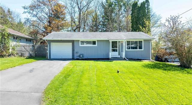 Photo of 216 Pine Grove St, Syracuse, NY 13210