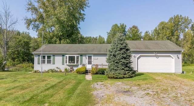 Photo of 2735 Lamson Rd, Lysander, NY 13135