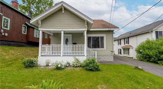 Photo of 402 Cogswell Ave, Geddes, NY 13209