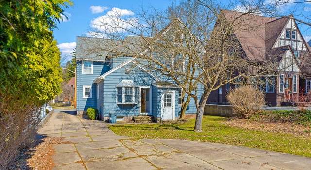 Photo of 2221 Douglas Cres, Utica, NY 13501