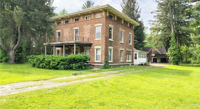 Photo of 756 Herkimer Rd, Utica, NY 13502