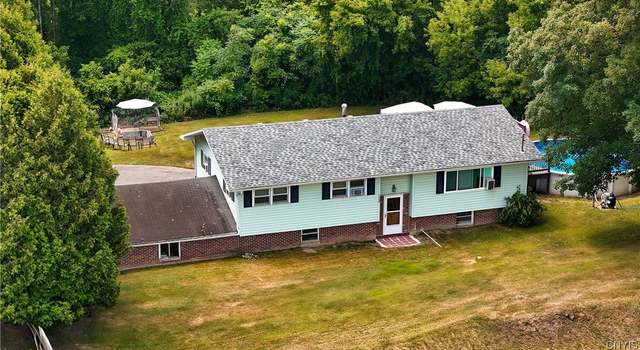 Photo of 159 Wood Rd, Whitestown, NY 13492