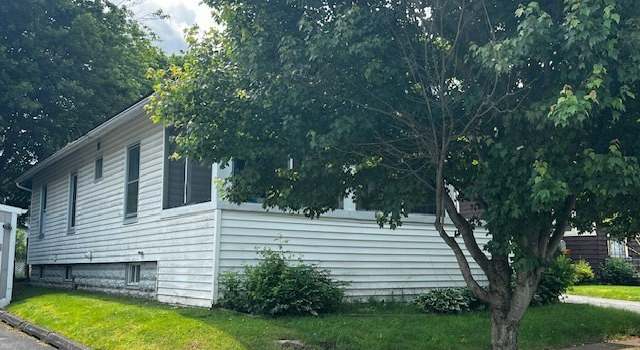 Photo of 10 Russell Ave, Yorkville, NY 13495