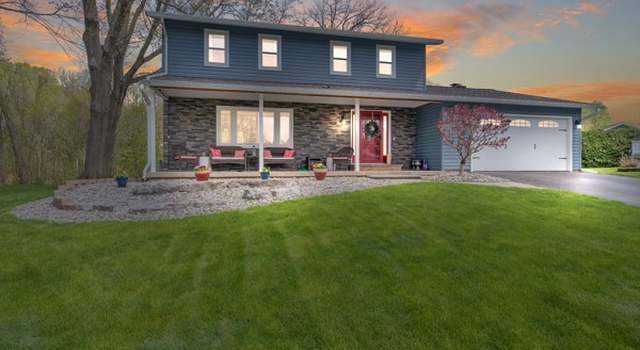 Photo of 7738 Willowbrook Ct, Clay, NY 13090