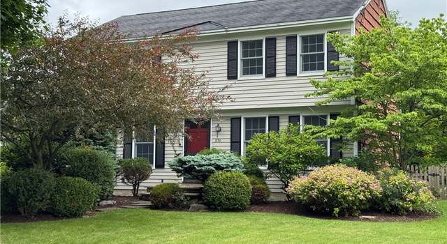 Photo of 230 Thornton Cir S, Camillus, NY 13031