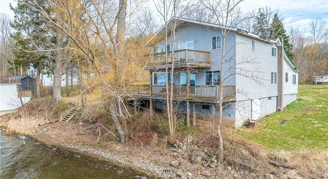 Photo of 429 Main St, Sterling, NY 13156