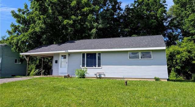 Photo of 6 Cotty Dr, East Syracuse, NY 13057