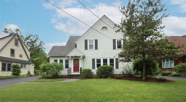 Photo of 110 Dewittshire Rd, Dewitt, NY 13214