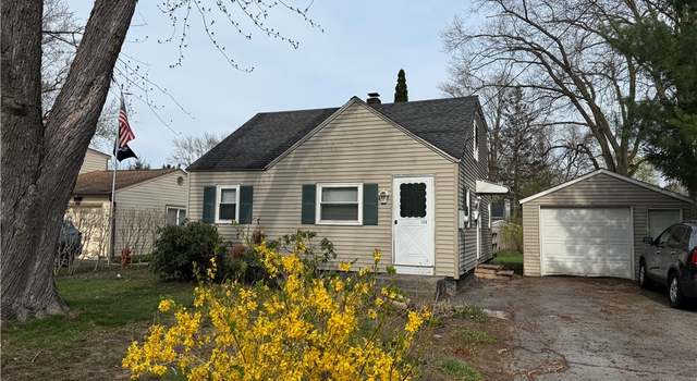 Photo of 125 Maple Manor Dr, Clay, NY 13212