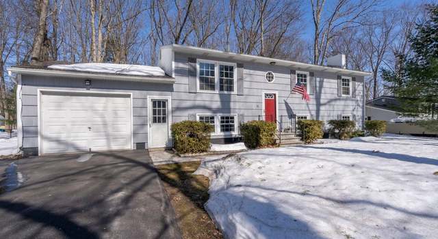 Photo of 31 Ennis Ave, Schroeppel, NY 13132