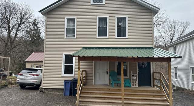 Photo of 15 Railroad St, Paris, NY 13322