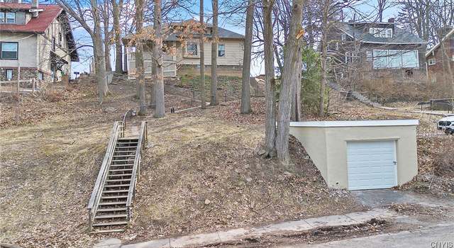 Photo of 239 Rider Ave, Syracuse, NY 13207