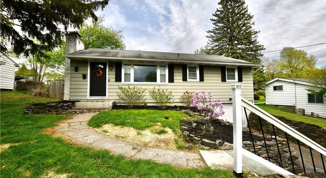 Photo of 206 Sunnyfield Rd, Camillus, NY 13031