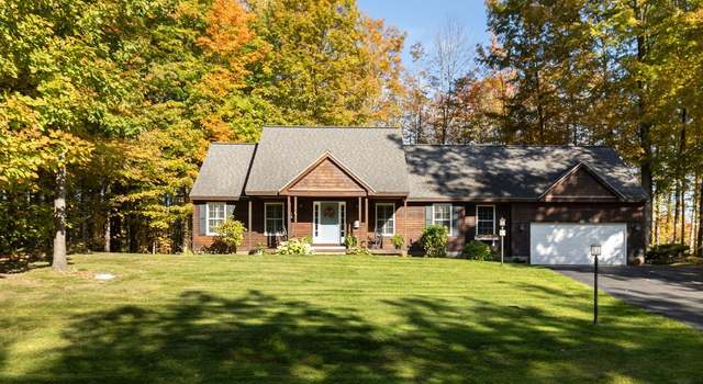 Photo of 12 Wildwood Ave, Volney, NY 13069