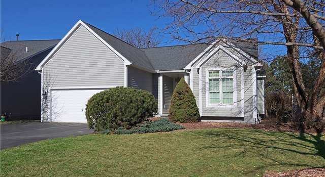 Photo of 5205 Hook Cir, Dewitt, NY 13078