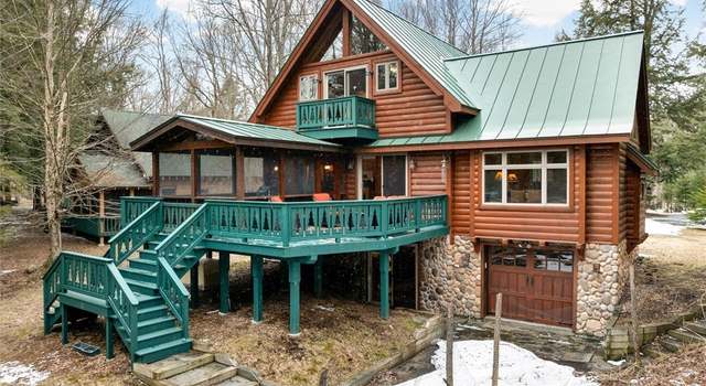 Photo of 576 S Shore Rd, Webb, NY 13420