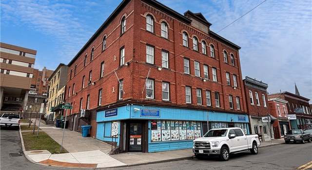 Photo of 200 E Belden Ave #4, Syracuse, NY 13203