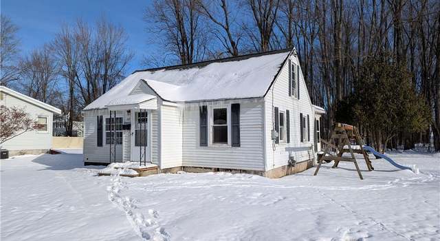 Photo of 227 Mckinley St, Manlius, NY 13116