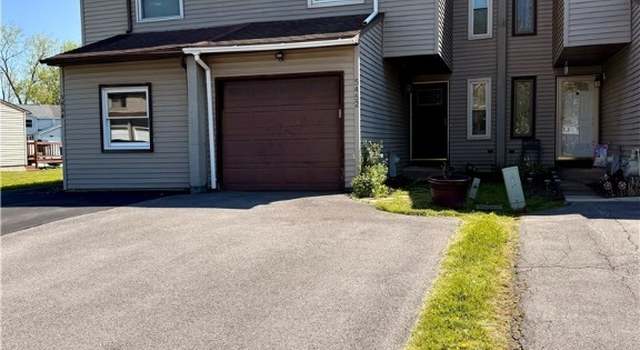 Photo of 5452 Borgase Ln, Clay, NY 13041