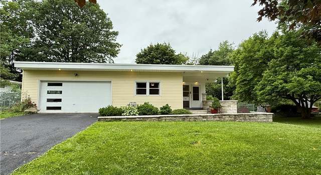 Photo of 210 Goodrich Ave, Syracuse, NY 13210