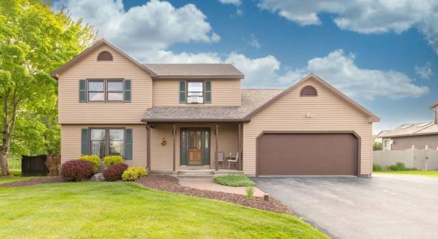 Photo of 9470 Hawkeye Dr, Brewerton, NY 13029
