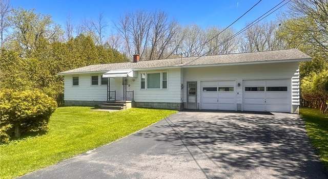 Photo of 28 Concord Blvd, New Hartford, NY 13413