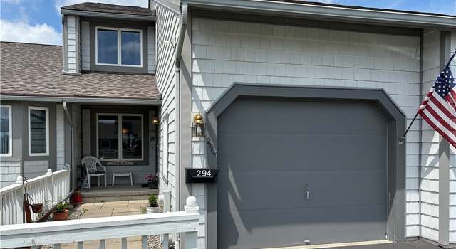 Photo of 294 Summerhaven Dr S, East Syracuse, NY 13057