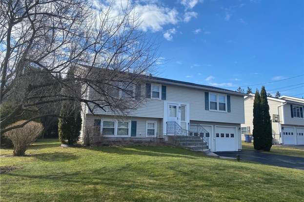 338 Gordon Pkwy, Syracuse, NY 13219 | Redfin