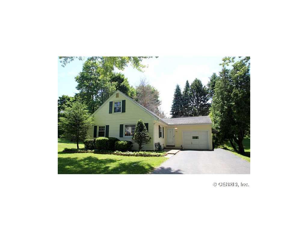 387 Eaton Rd, Irondequoit, NY 14617 MLS R276502 Redfin