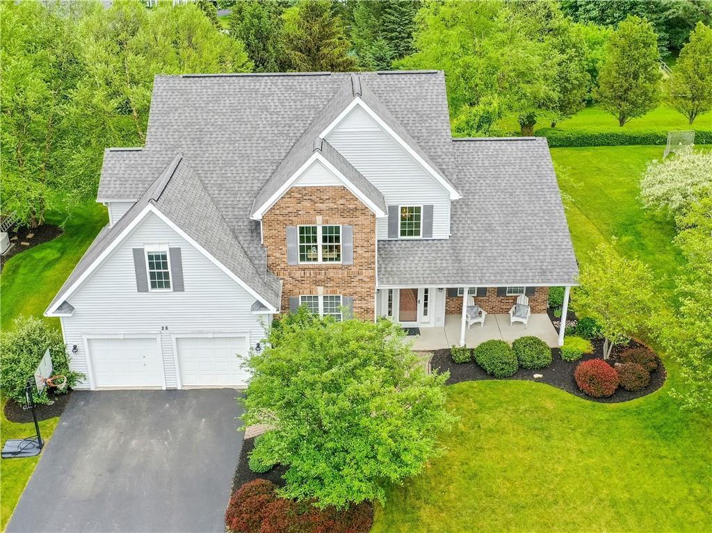 28 Coach Side Ln Side, Pittsford, NY 14534 | MLS# R1340799 | Redfin