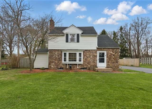 Property at 5 Rye Rd, Greece, NY 14626, 3 beds, 1.5 baths