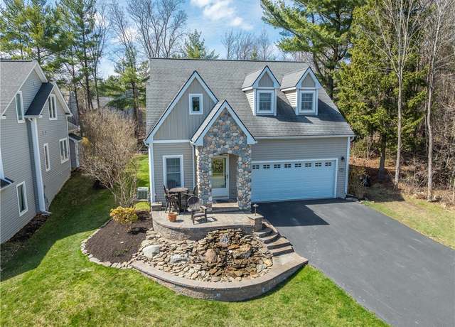 Property at 5572 Lakewood Trl, South Bristol, NY 14424, 3 beds, 2.5 baths