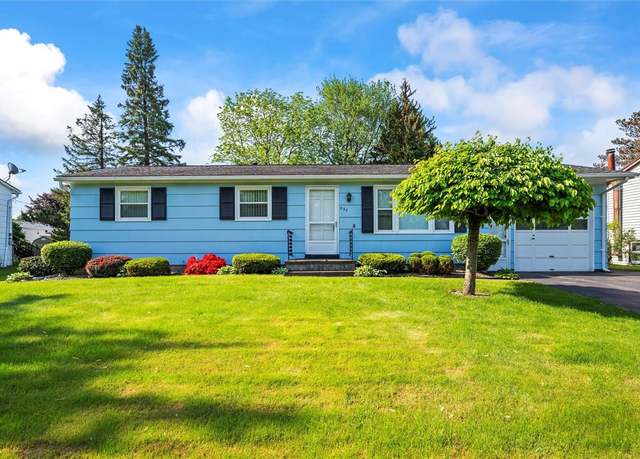 Property at 325 Laura Dr, Greece, NY 14626, 3 beds, 1 bath
